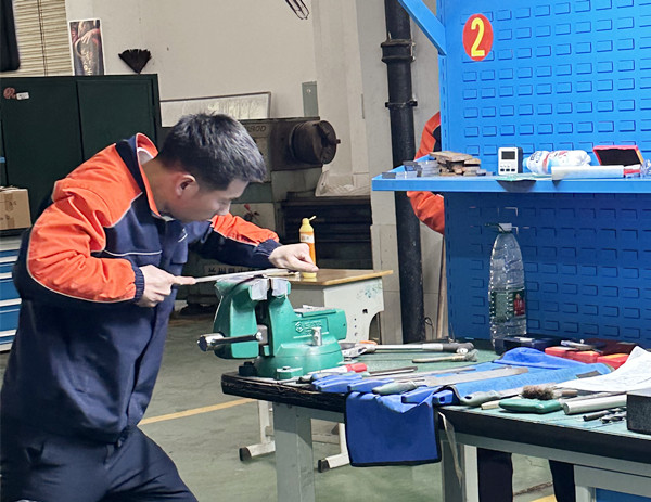 钳工职业技能等级证怎么考?证书有什么作用?